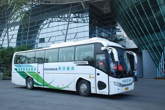 企業(yè)通勤班車不必購(gòu)買車輛,直接采用班車租賃形式